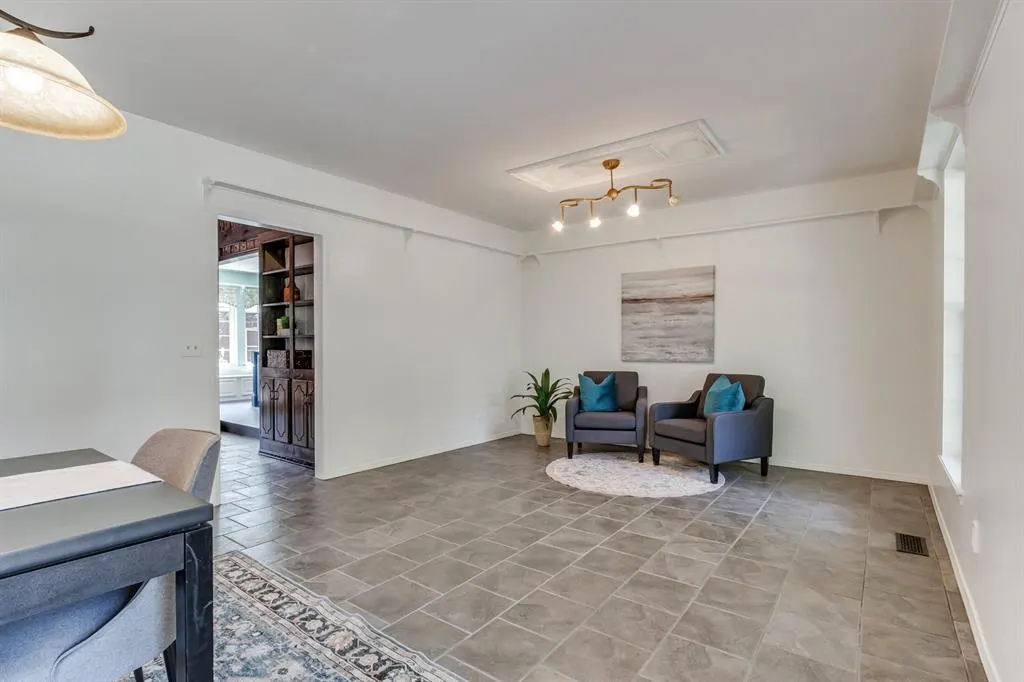 Photo 8 — 8230 NW 18th Street, Oklahoma City, OK 73127