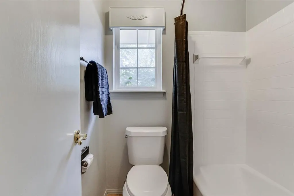 Photo 25 — 8230 NW 18th Street, Oklahoma City, OK 73127