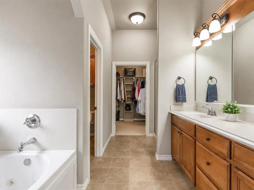 Photo 19 — 17308 Triana Drive, Oklahoma City, OK 73170