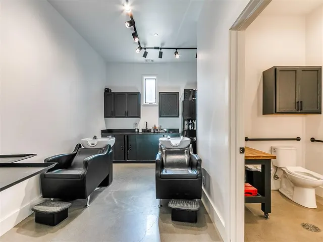 Photo 7 — 1709 Wheeler Street, Oklahoma City, OK 73108