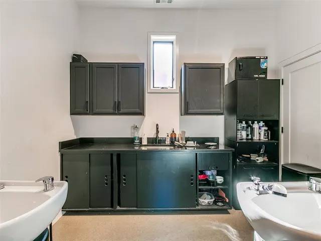 Photo 8 — 1709 Wheeler Street, Oklahoma City, OK 73108