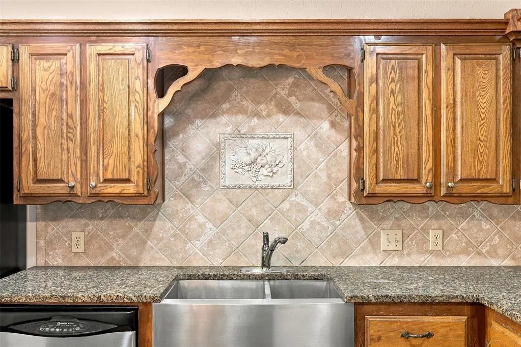 Photo 12 — 14825 1st Street, Choctaw, OK 73020