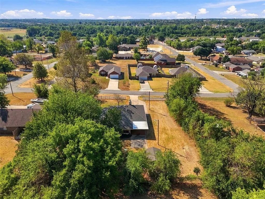 Photo 29 — 14825 1st Street, Choctaw, OK 73020