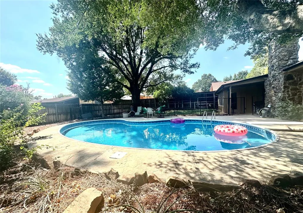 Photo 5 — 3918 Brookhollow Road, Norman, OK 73072