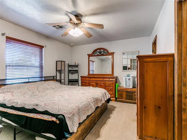 Photo 5 — 16 Bellgate Drive, Yukon, OK 73099