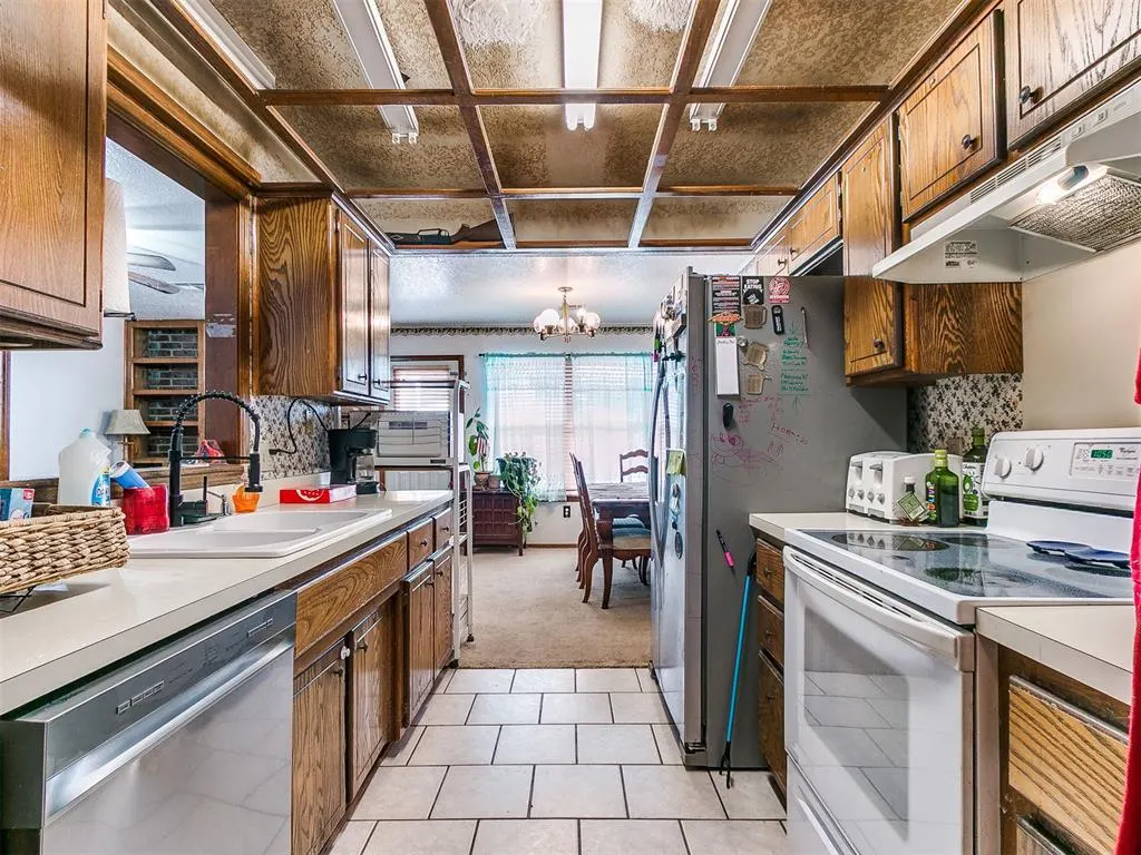 Photo 32 — 16 Bellgate Drive, Yukon, OK 73099