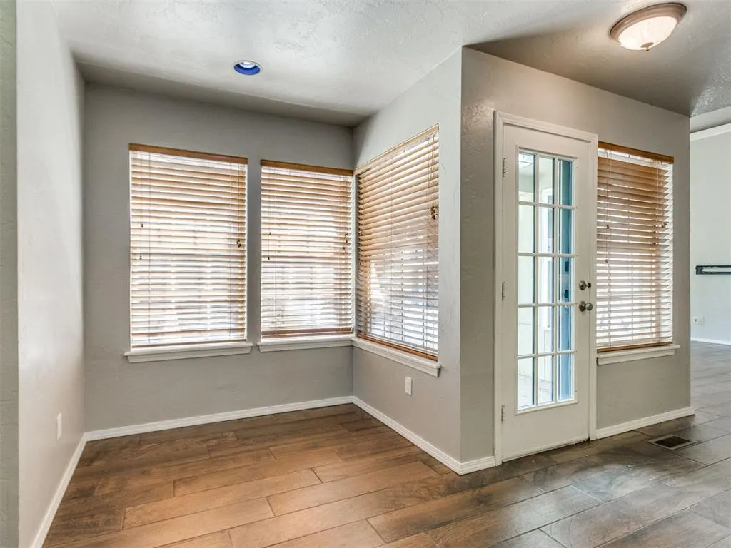Photo 14 — 11811 Springhollow Road, Oklahoma City, OK 73120