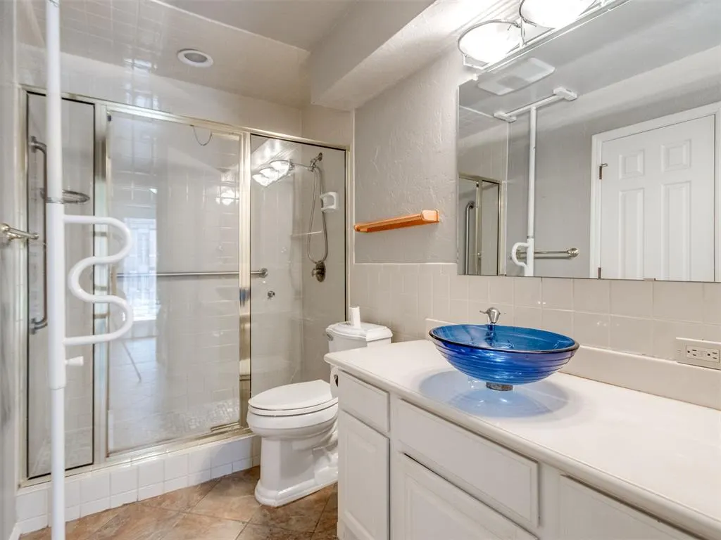 Photo 24 — 11811 Springhollow Road, Oklahoma City, OK 73120