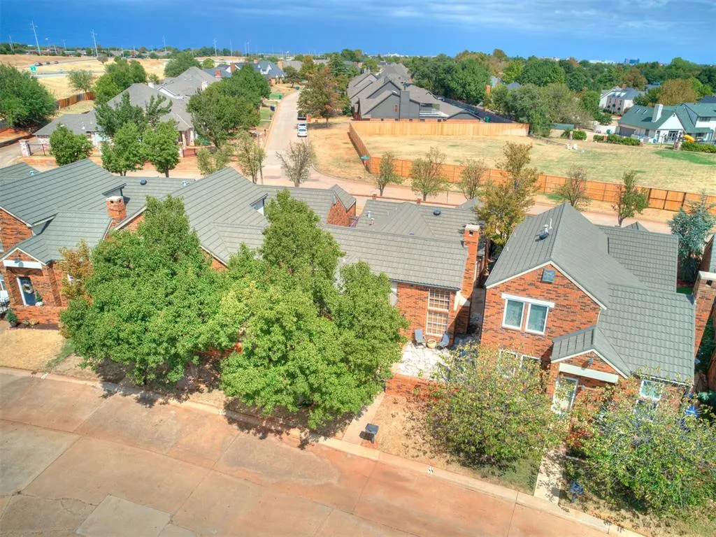 Photo 27 — 11811 Springhollow Road, Oklahoma City, OK 73120