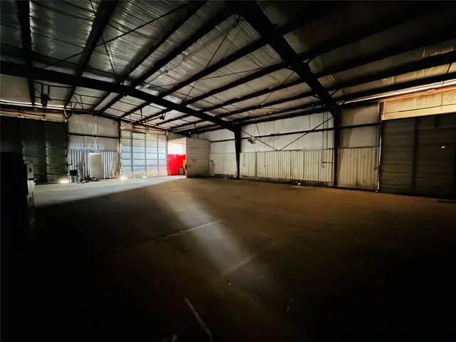 Photo 6 — 1318 Airport Industrial Road, Elk City, OK 73644