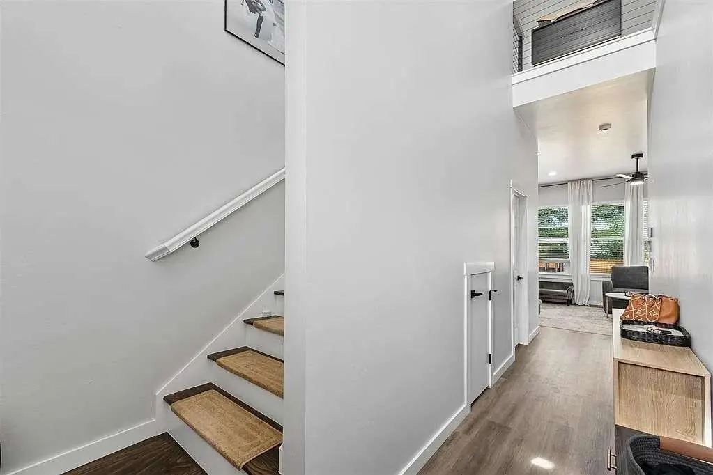 Photo 5 — 4617 S East Avenue, Oklahoma City, OK 73129