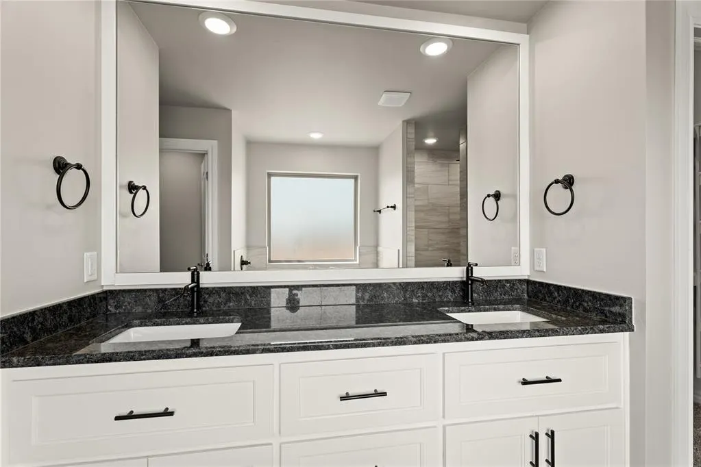 Photo 21 — 3100 Colt Way, Moore, OK 73160