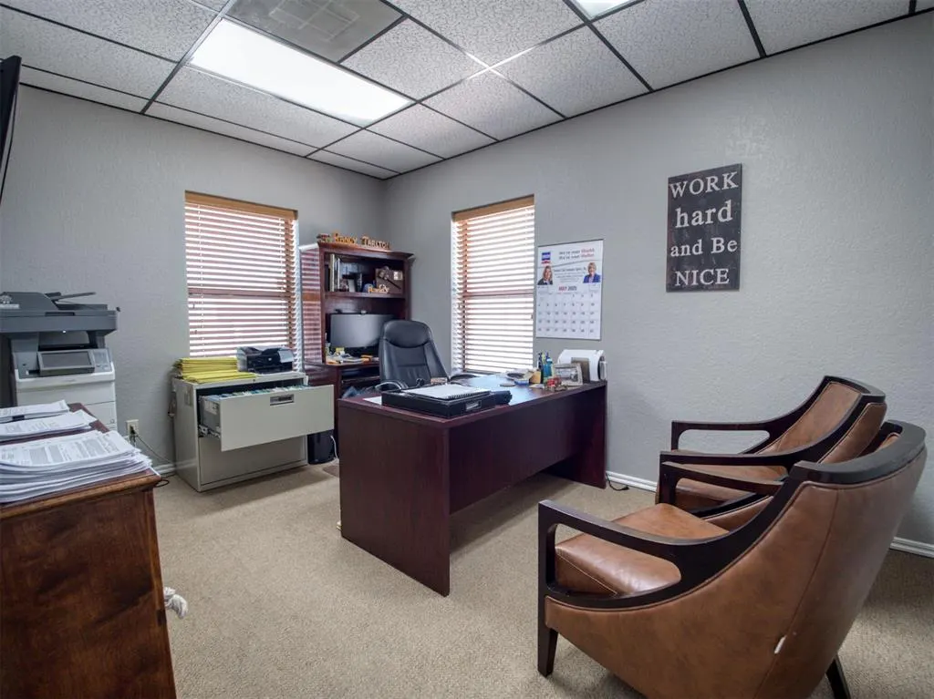 Photo 10 — 504 Tower Drive, Moore, OK 73160
