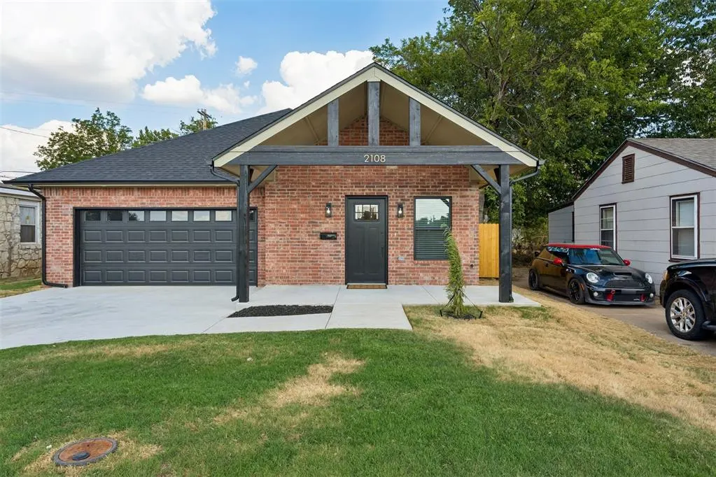 Front exterior — 2108 S Air Depot Boulevard, Oklahoma City, OK 73110