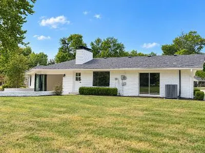 Photo 4 — 800 Mockingbird Lane, Norman, OK 73071