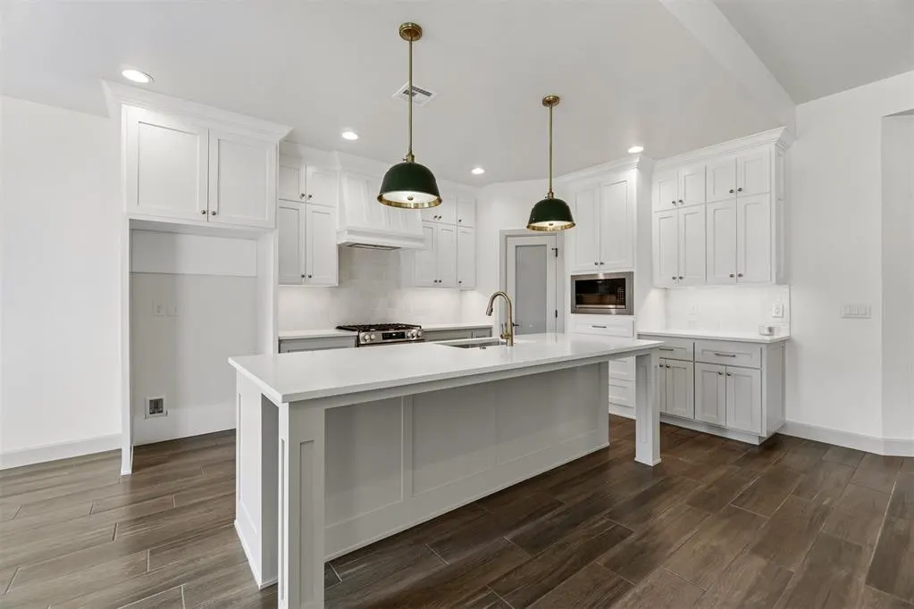 Photo 4 — 11700 NW 103rd Street, Yukon, OK 73099