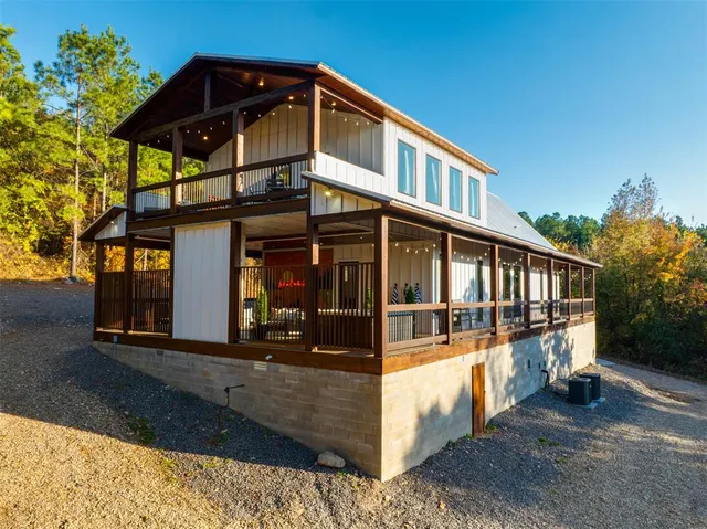 Photo 3 — 110 E Fork Circle, Broken Bow, OK 74728
