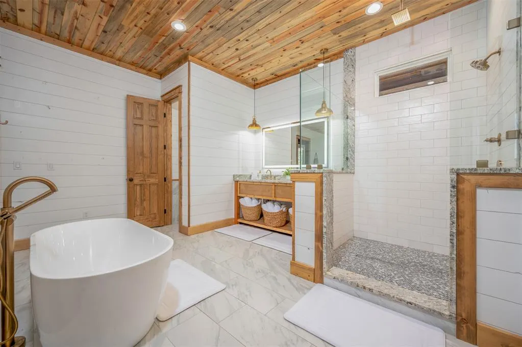 Photo 19 — 110 E Fork Circle, Broken Bow, OK 74728