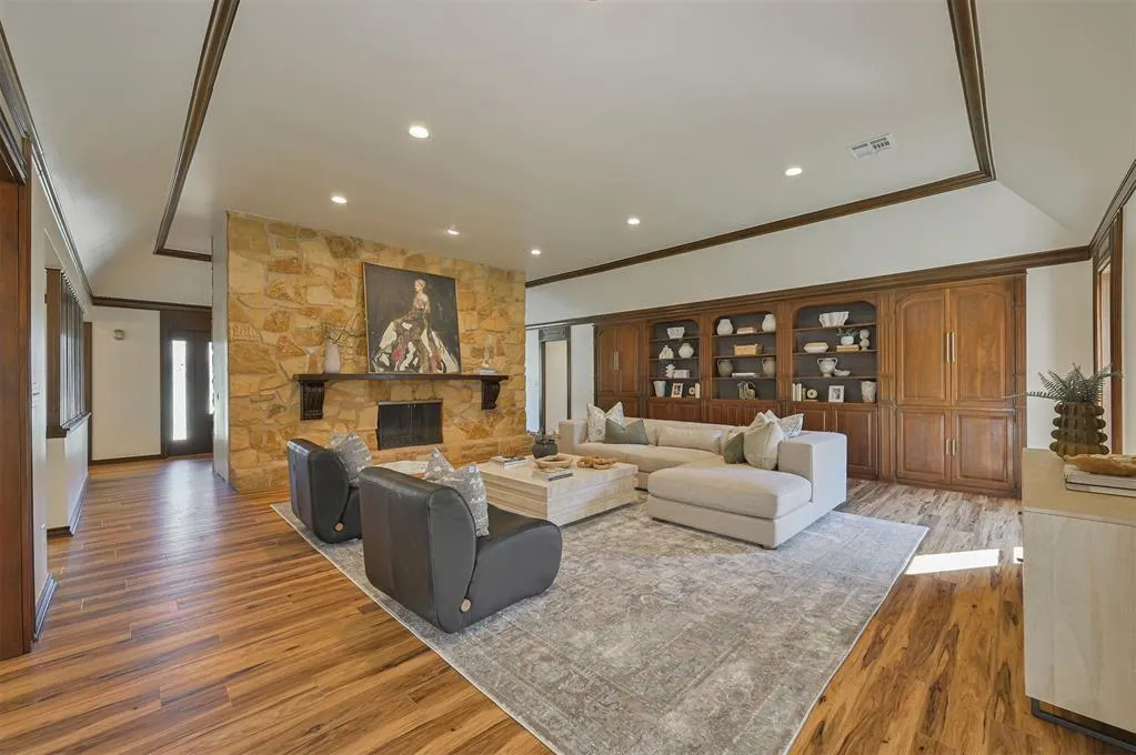 Photo 7 — 2900 Drakestone Avenue, Oklahoma City, OK 73120
