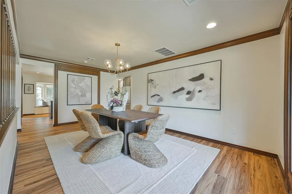 Photo 19 — 2900 Drakestone Avenue, Oklahoma City, OK 73120