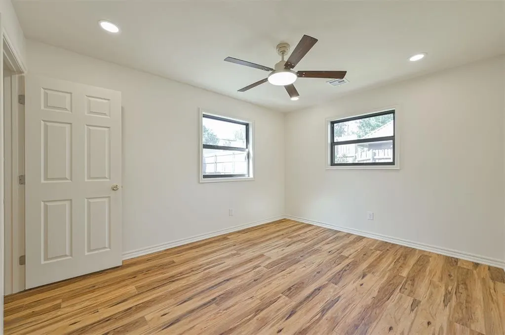 Photo 39 — 2900 Drakestone Avenue, Oklahoma City, OK 73120