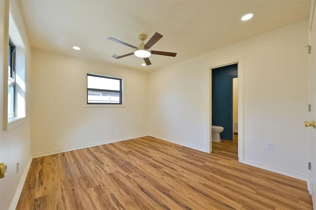 Photo 40 — 2900 Drakestone Avenue, Oklahoma City, OK 73120
