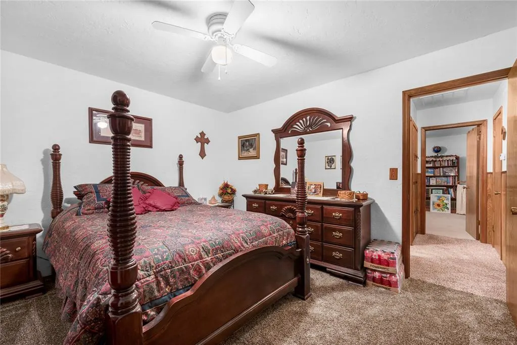 Photo 12 — 805 Villa Drive, Watonga, OK 73772
