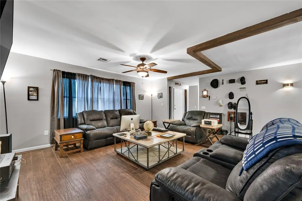 Photo 12 — 611 S Leach Avenue, Watonga, OK 73772