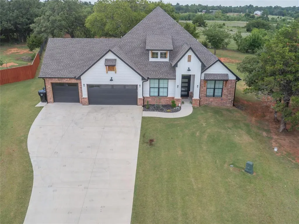 Photo 3 — 2408 Blackjack Court, Blanchard, OK 73010