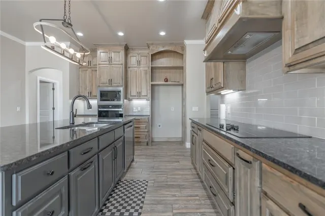 Photo 6 — 2408 Blackjack Court, Blanchard, OK 73010