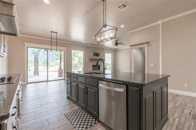 Photo 8 — 2408 Blackjack Court, Blanchard, OK 73010