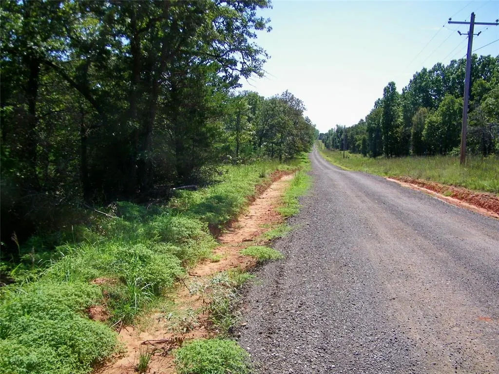 Photo 29 — Howard Avenue, Macomb, OK 73051