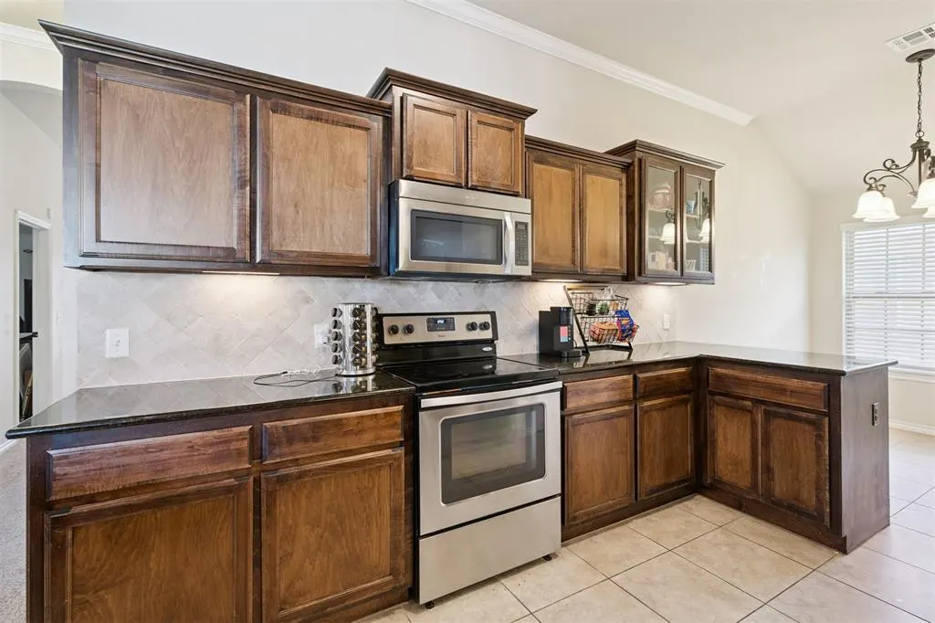 Photo 13 — 11520 SW 10th Street, Yukon, OK 73099