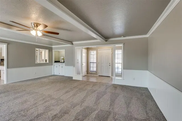 Photo 8 — 10120 Albert Lane, Yukon, OK 73099