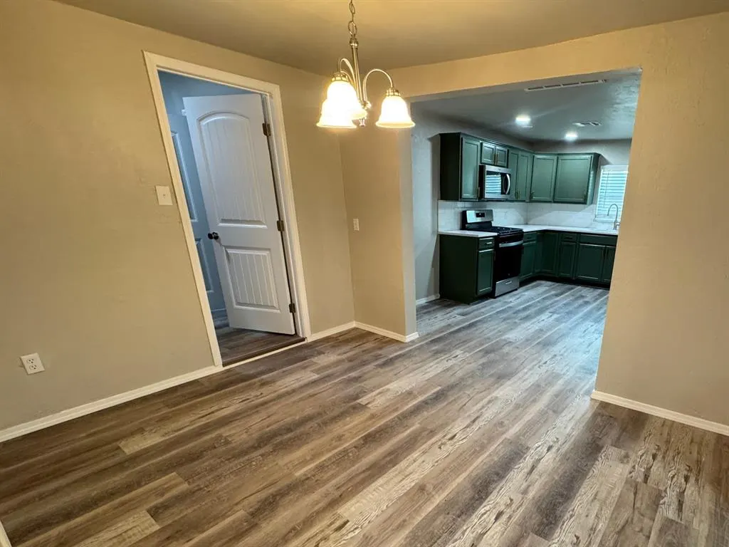 Photo 9 — 10344 Lejean Drive, Oklahoma City, OK 73130