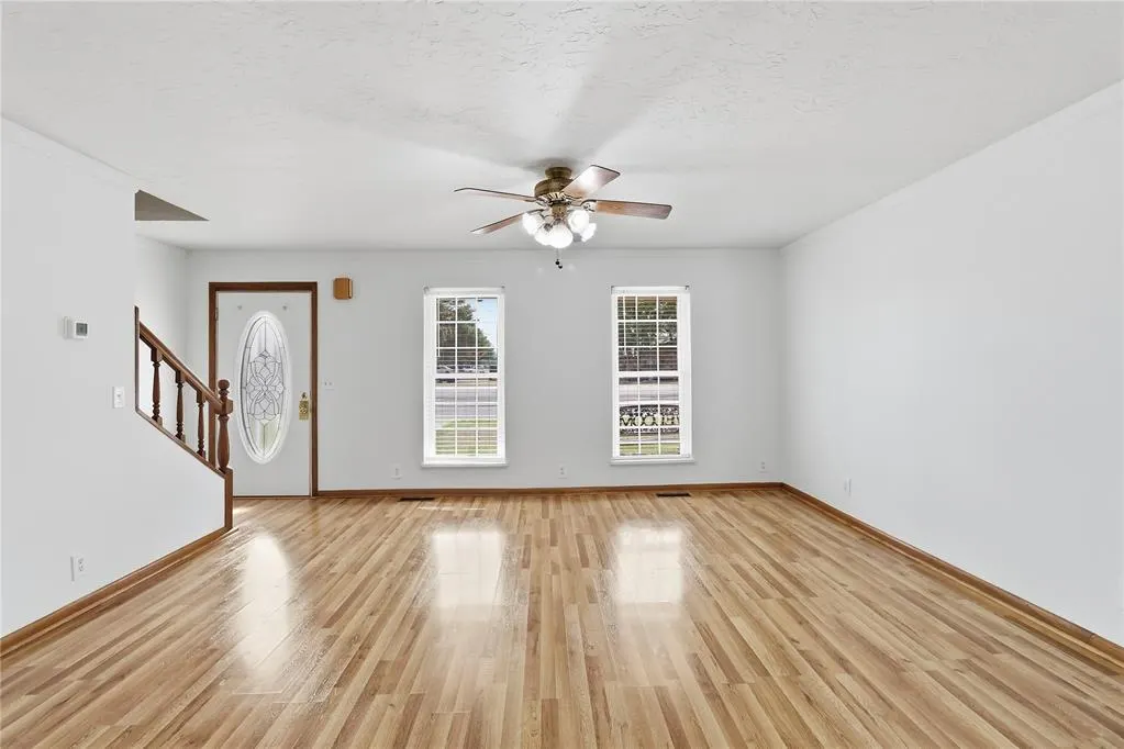 Photo 7 — 705 N Broadway Avenue 705, Hobart, OK 73651