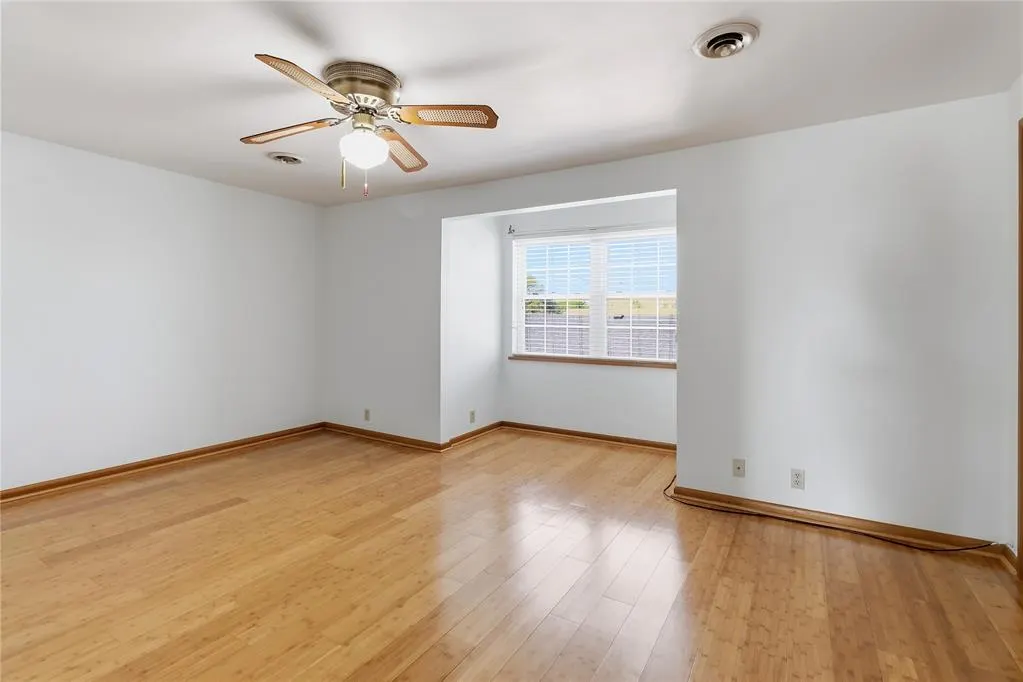 Photo 21 — 705 N Broadway Avenue 705, Hobart, OK 73651