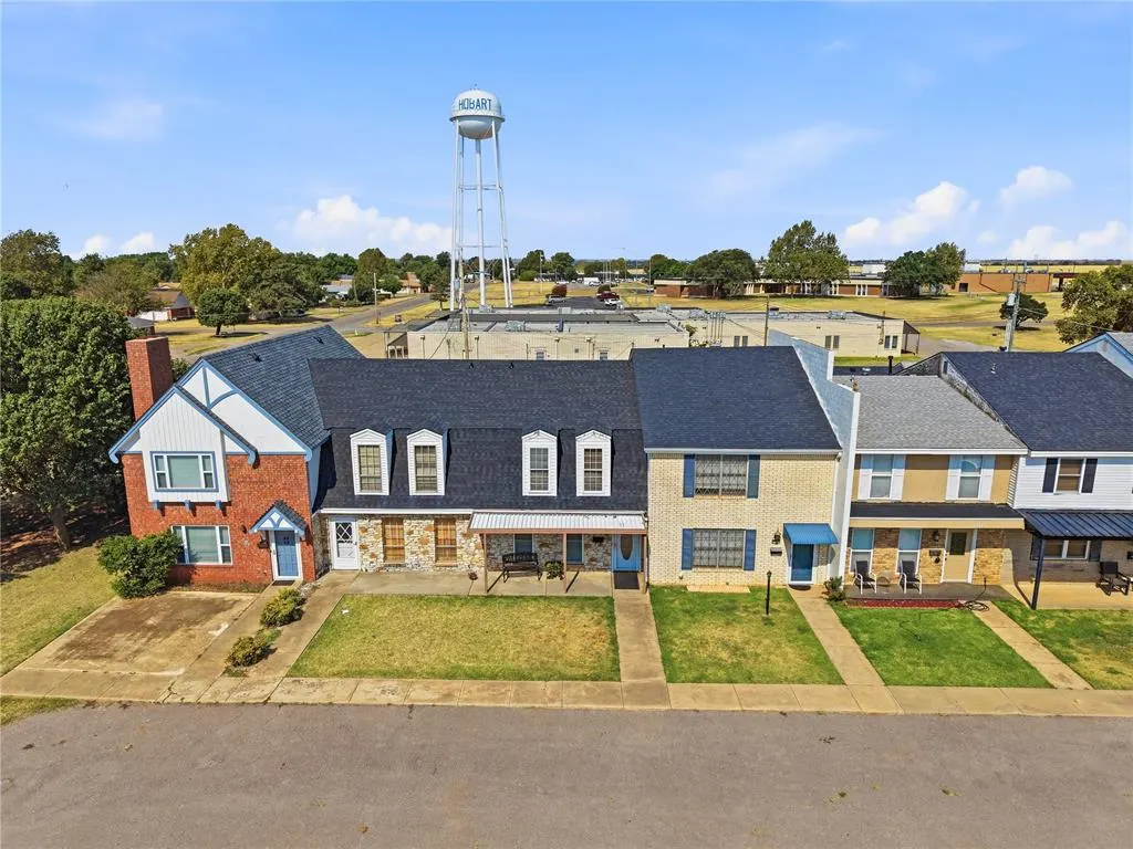 Photo 30 — 705 N Broadway Avenue 705, Hobart, OK 73651