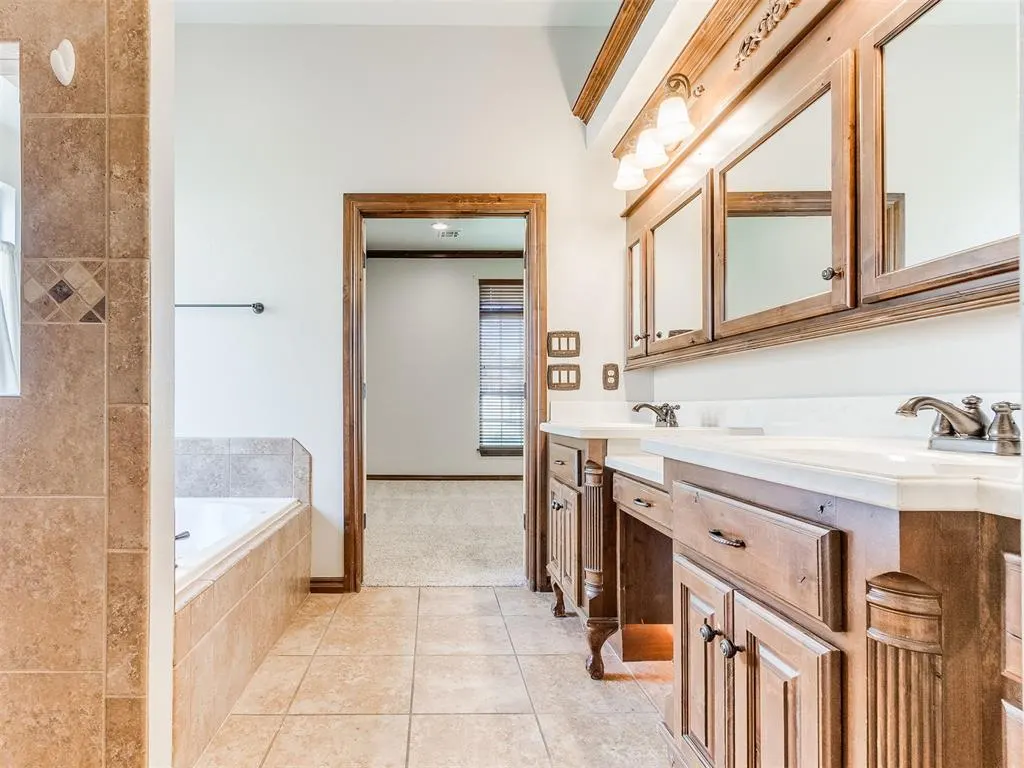 Photo 33 — 12607 Forest Oaks Drive, Choctaw, OK 73020