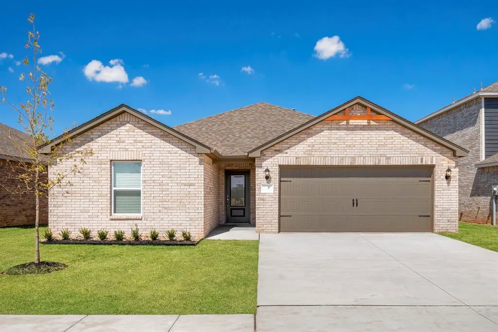 Front exterior — 5438 Mac Road, Tuttle, OK 73089