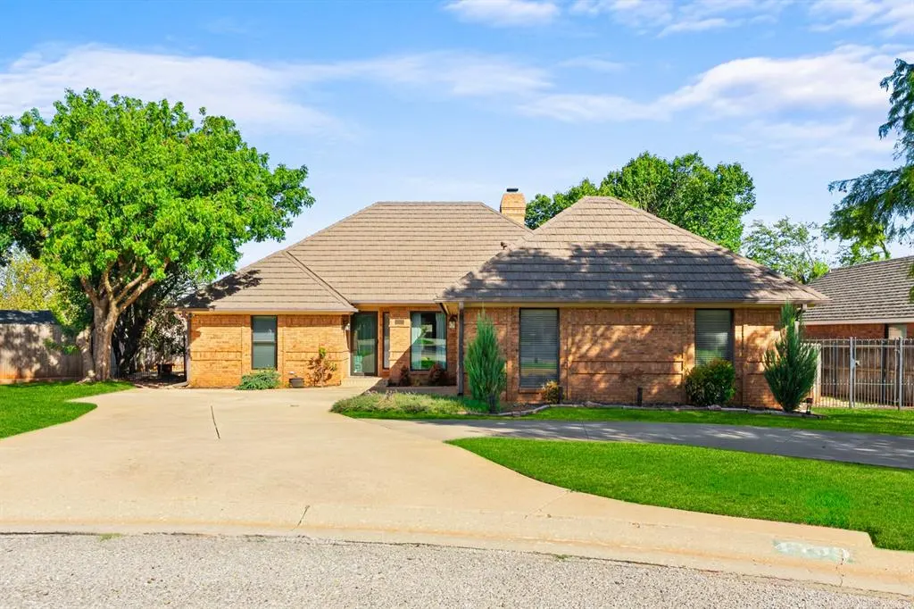 Front exterior — 4109 Cantle Circle, Oklahoma City, OK 73120