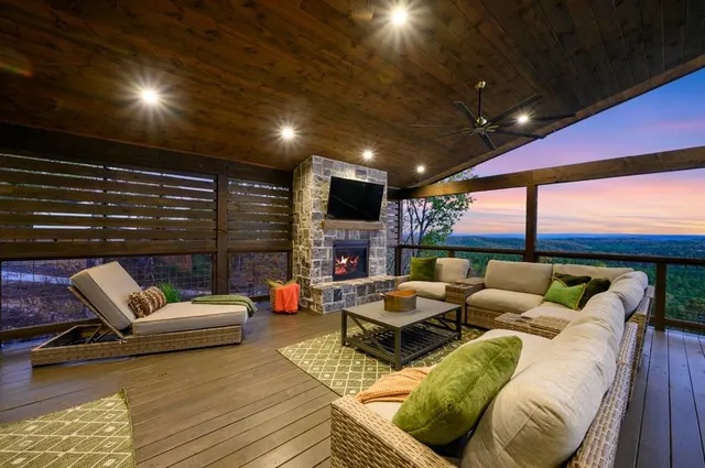Photo 3 — 462 Moonshiner Springs Trail, Broken Bow, OK 74728