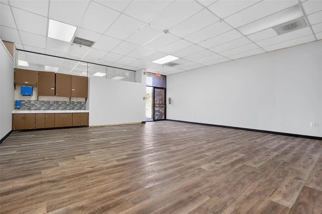 Photo 10 — 6009 NW Expressway Street, Oklahoma City, OK 73132