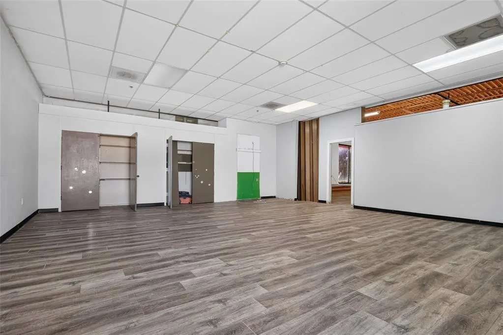 Photo 11 — 6009 NW Expressway Street, Oklahoma City, OK 73132