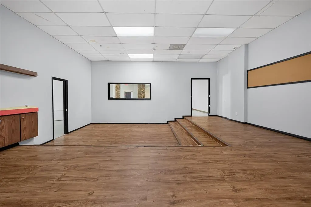 Photo 15 — 6009 NW Expressway Street, Oklahoma City, OK 73132