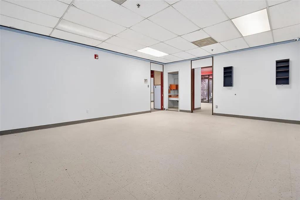 Photo 20 — 6009 NW Expressway Street, Oklahoma City, OK 73132