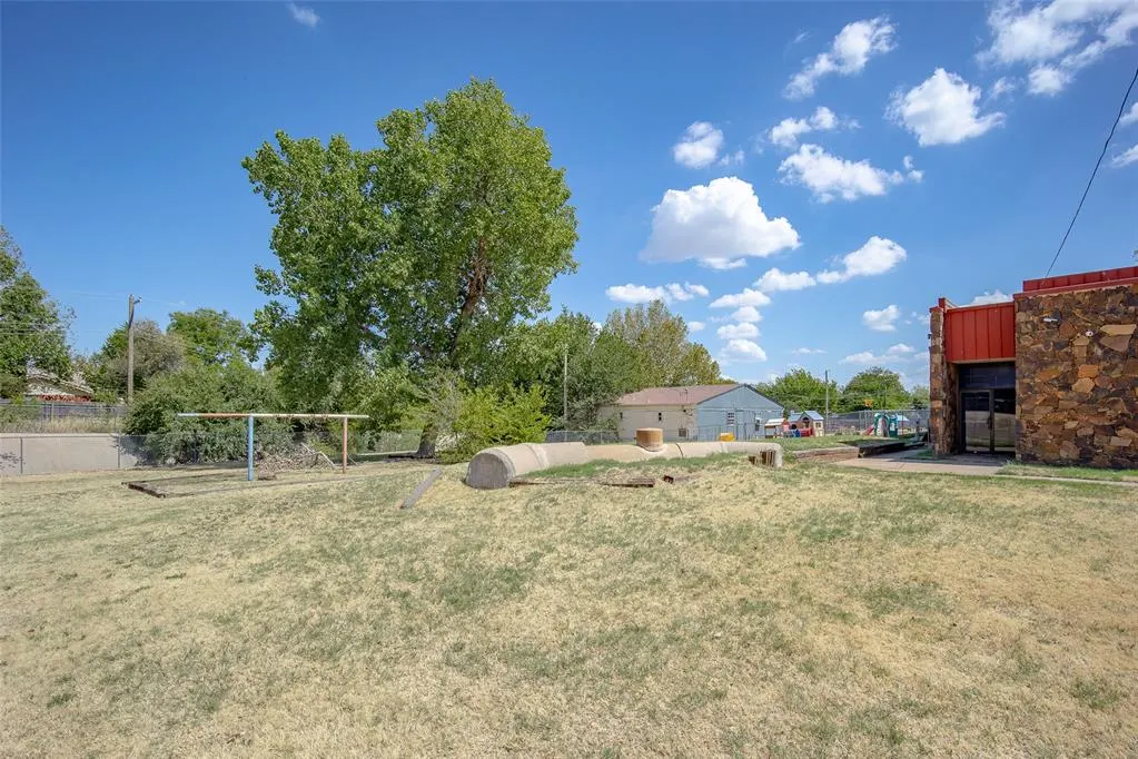 Photo 39 — 6009 NW Expressway Street, Oklahoma City, OK 73132
