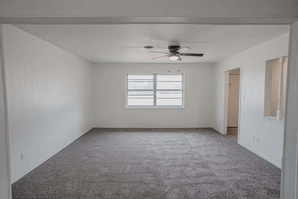 Photo 3 — 500 SW 62nd Terrace, Oklahoma City, OK 73139
