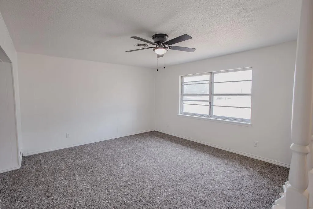 Photo 5 — 500 SW 62nd Terrace, Oklahoma City, OK 73139