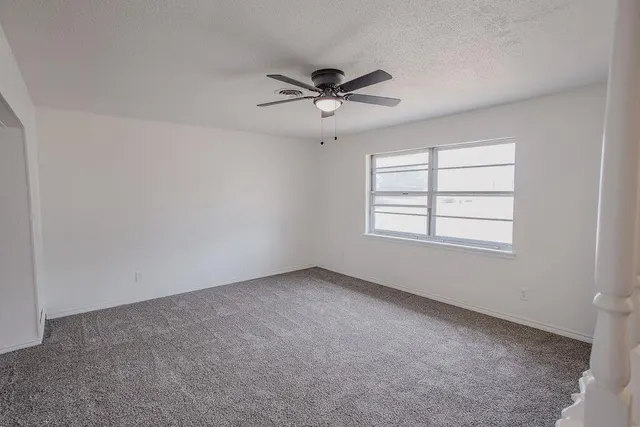 Photo 5 — 500 SW 62nd Terrace, Oklahoma City, OK 73139